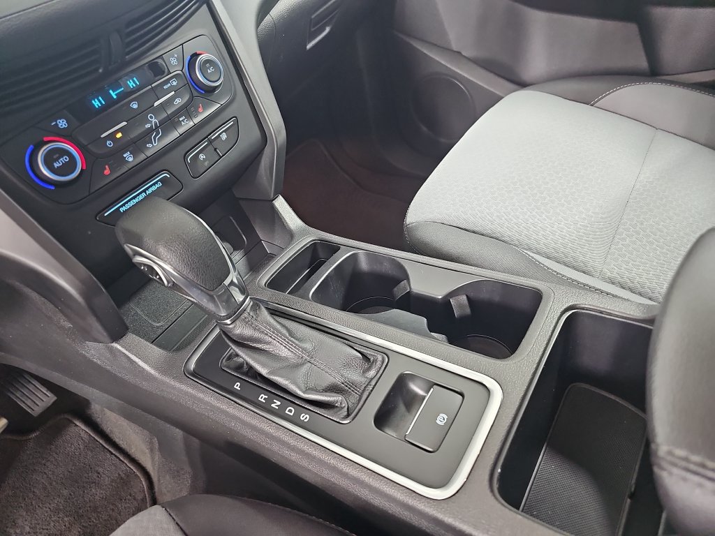 Used 2018 Ford Escape SE FWD image 29