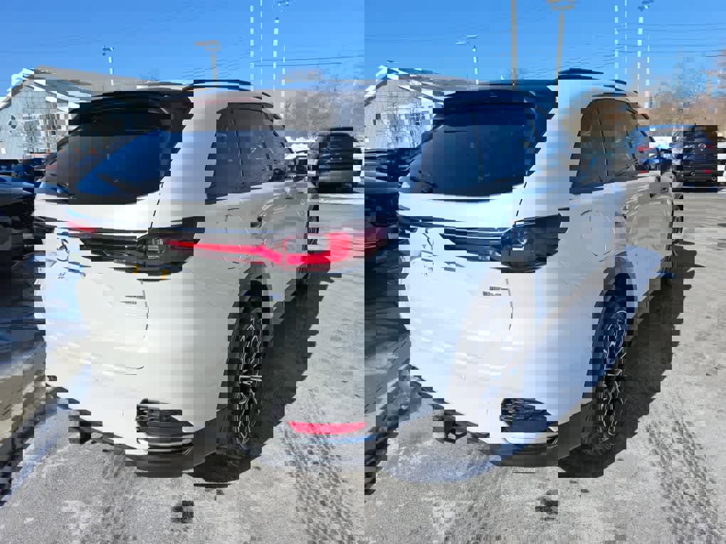 Used 2025 MAZDA CX-70 Plug-In Hybrid w/ Premium Plus image 6