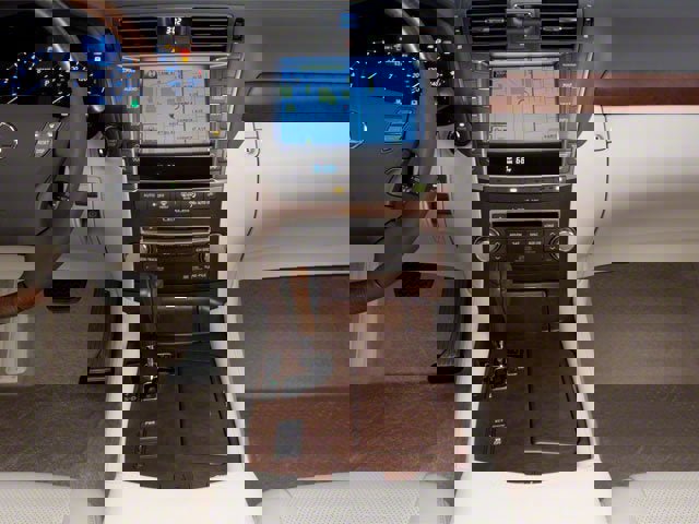 Used 2010 Lexus LS 460 L image 14