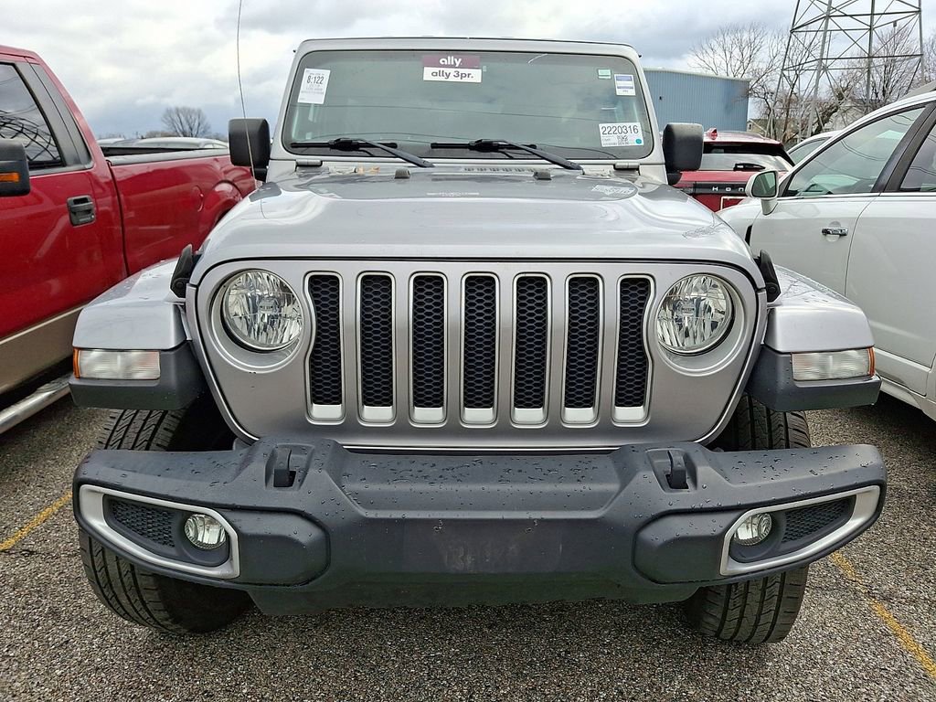 Used 2018 Jeep Wrangler Unlimited Sahara w/ Cold Weather Group image 2