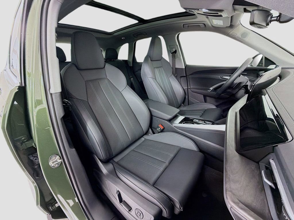 Certified 2025 Audi Q5 Premium Plus w/ Premium Plus image 30