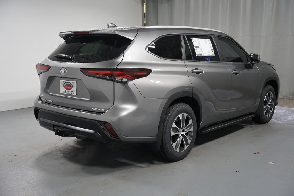 New 2026 Toyota Highlander XLE AWD/4WD image 8