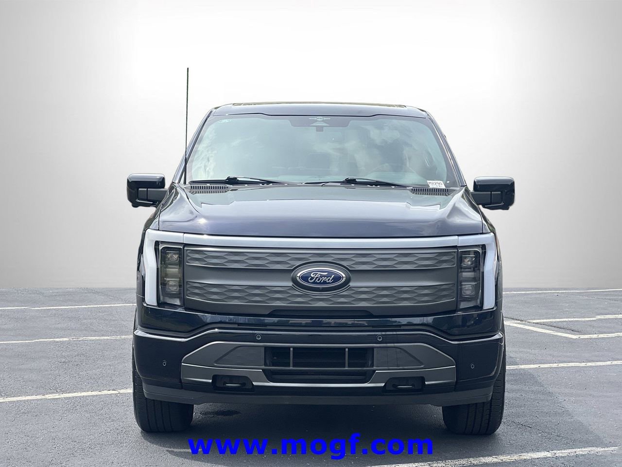 Certified 2023 Ford F150 Lightning Lariat w/ Equipment Group 511A High image 30