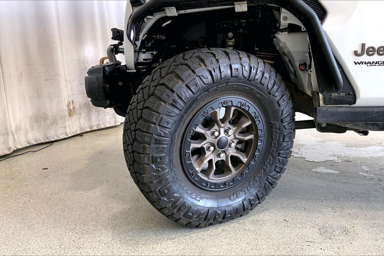 Used 2021 Jeep Wrangler Unlimited Rubicon w/ Trailer Tow Package AWD/4WD image 20