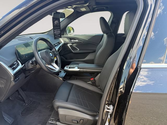 Used 2026 BMW X1 xDrive28i w/ Convenience Package AWD/4WD image 9