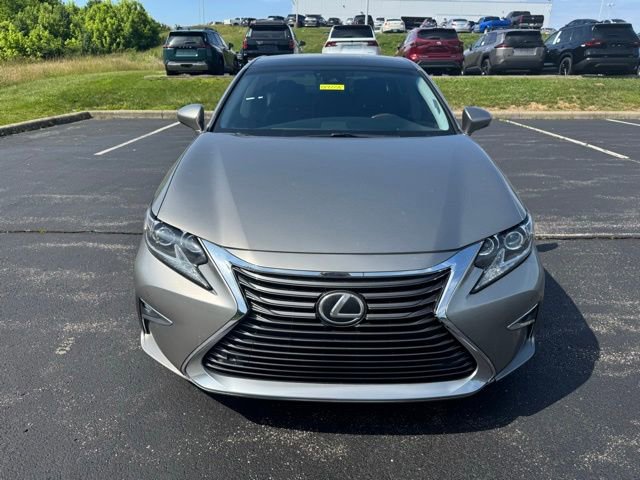 Used 2018 Lexus ES 350 w/ Luxury Package w/Wood Trim FWD image 8
