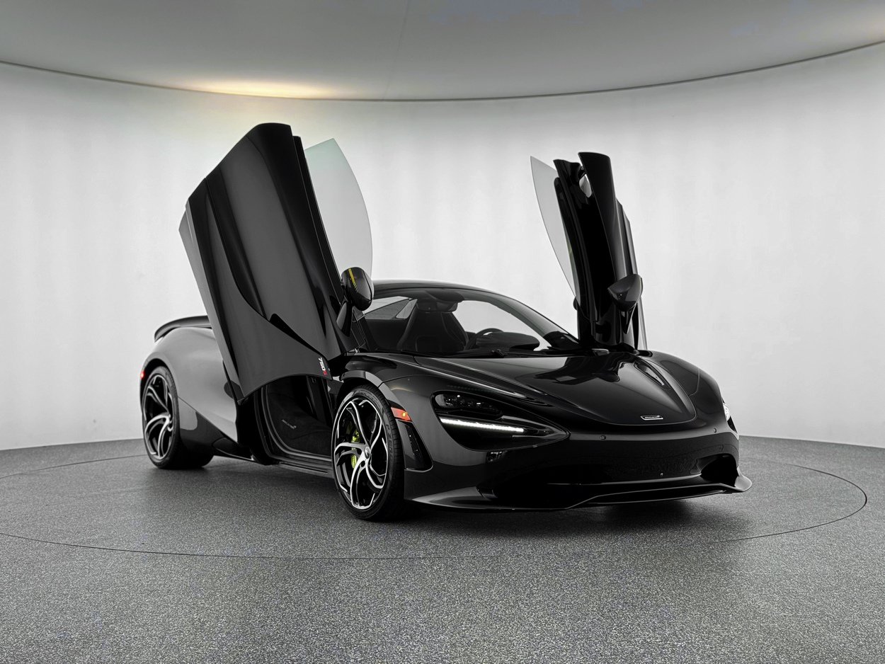 New 2026 McLaren 750S Spider RWD image 8