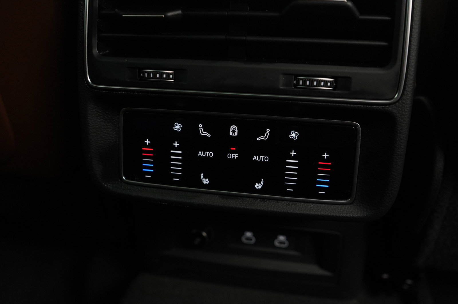 Used 2023 Audi Q7 3.0T Premium Plus image 12