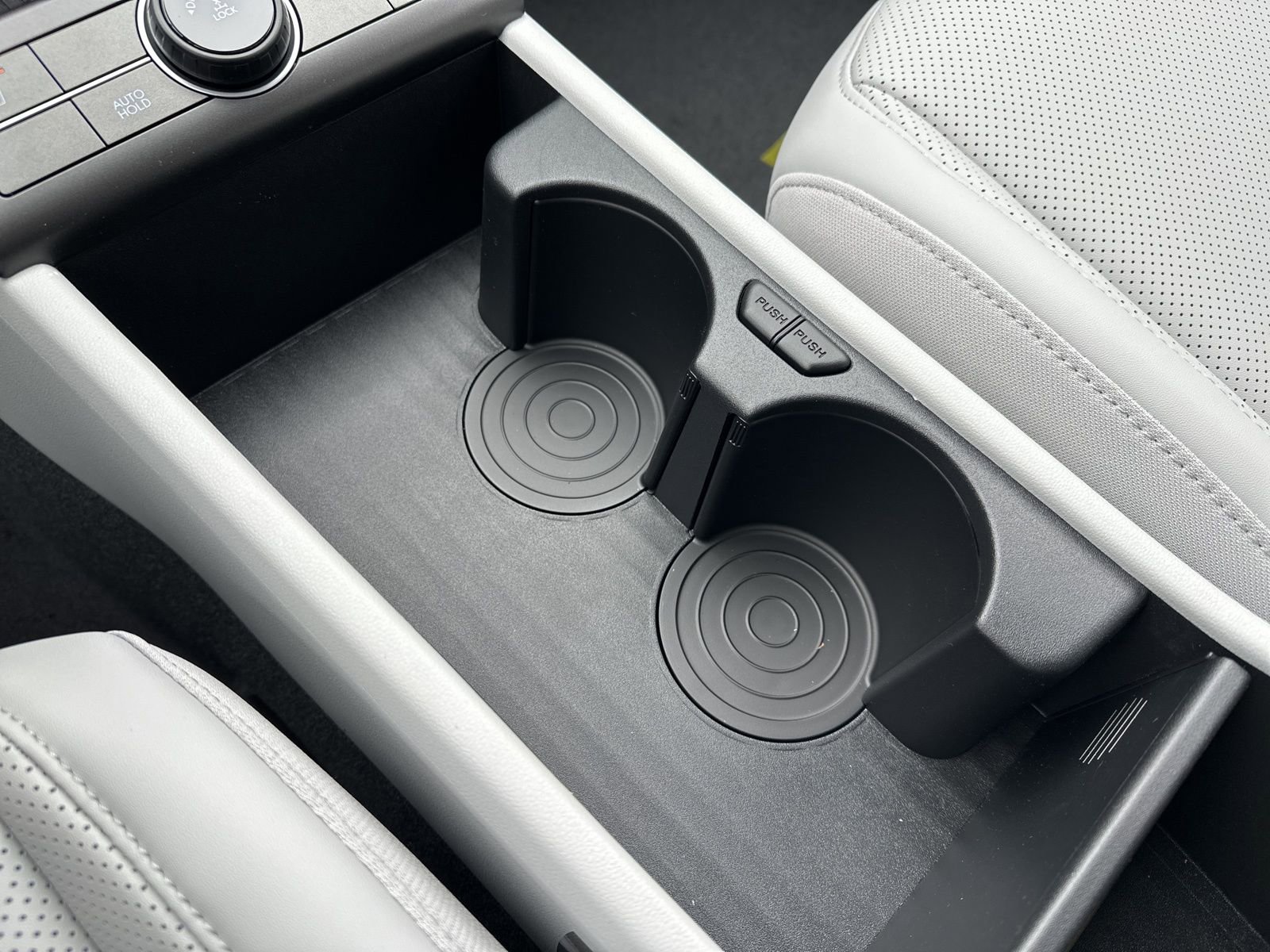 New 2026 Hyundai Kona SEL Premium AWD/4WD image 56
