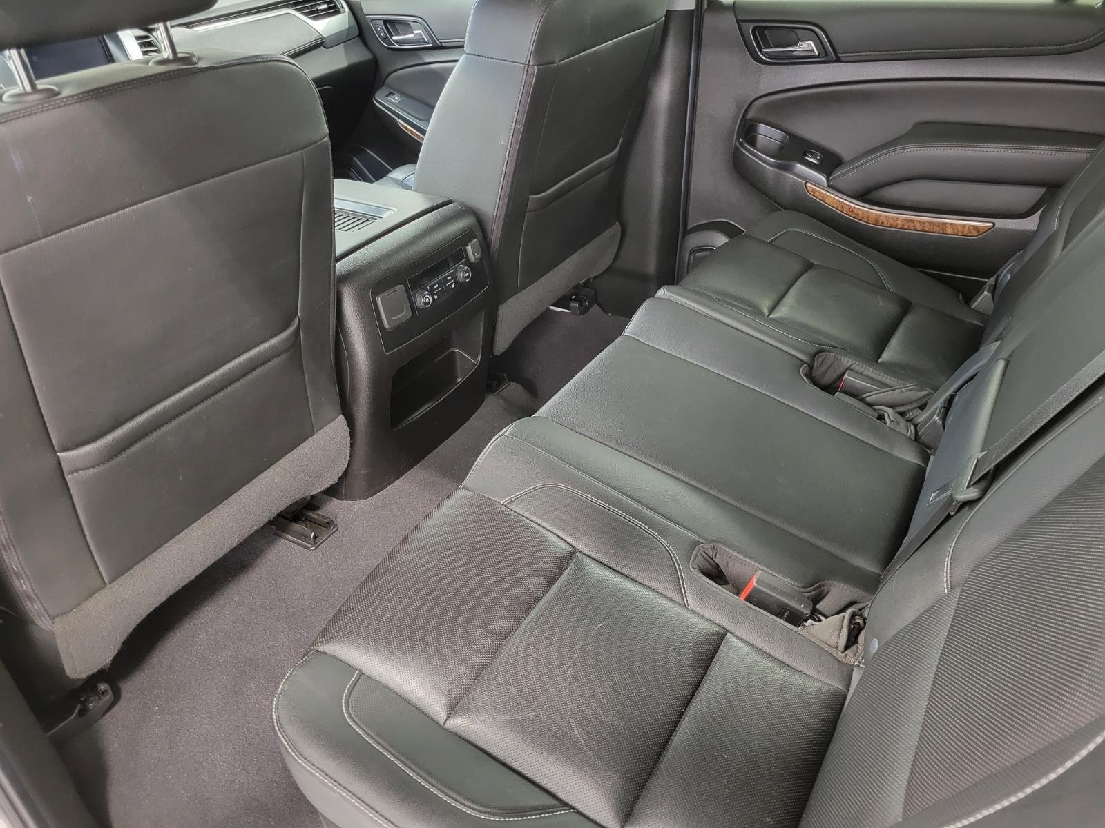 Used 2020 Chevrolet Suburban Premier w/ Max Trailering Package AWD/4WD image 21