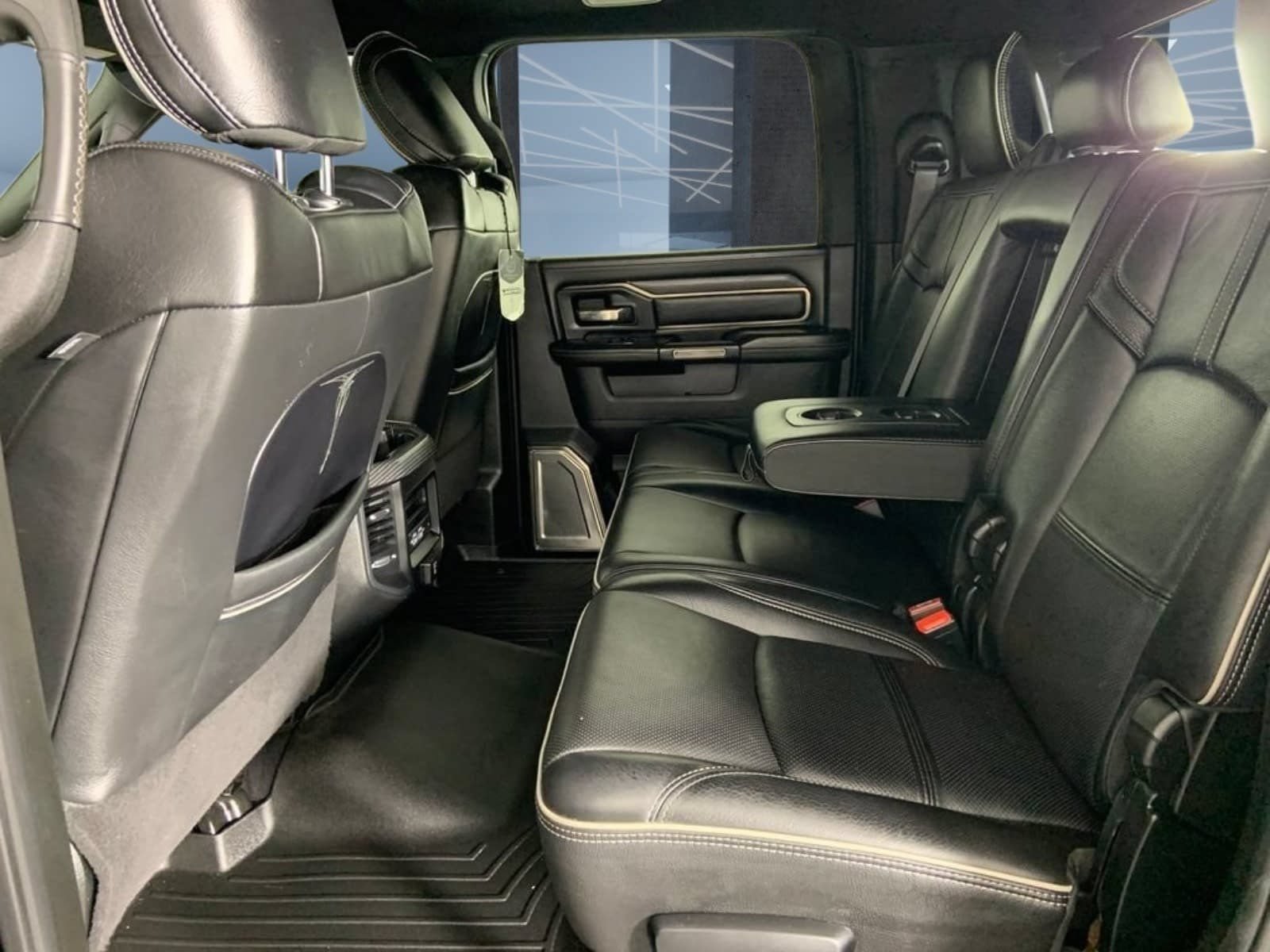 Used 2021 RAM 3500 Limited AWD/4WD image 17