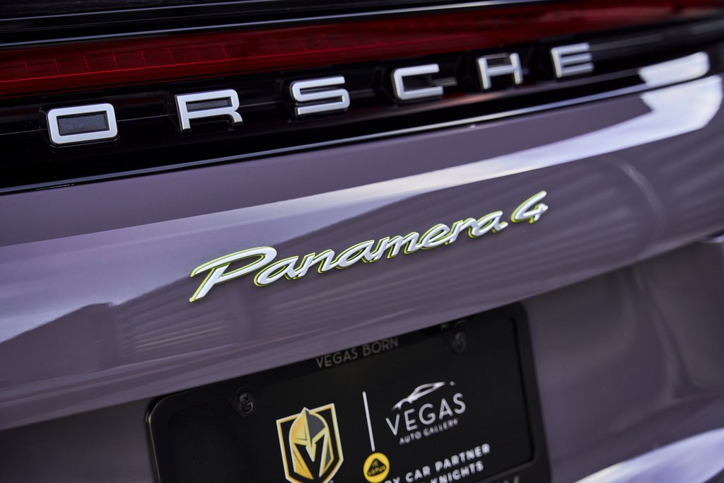 Used 2025 Porsche Panamera 4 w/ Premium Package image 12