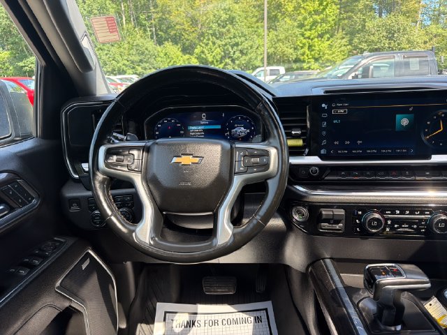Used 2023 Chevrolet Silverado 1500 LTZ w/ LTZ Premium Package AWD/4WD image 16