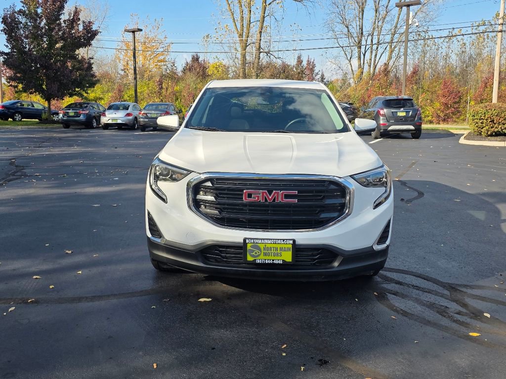 Used 2020 GMC Terrain SLE image 2
