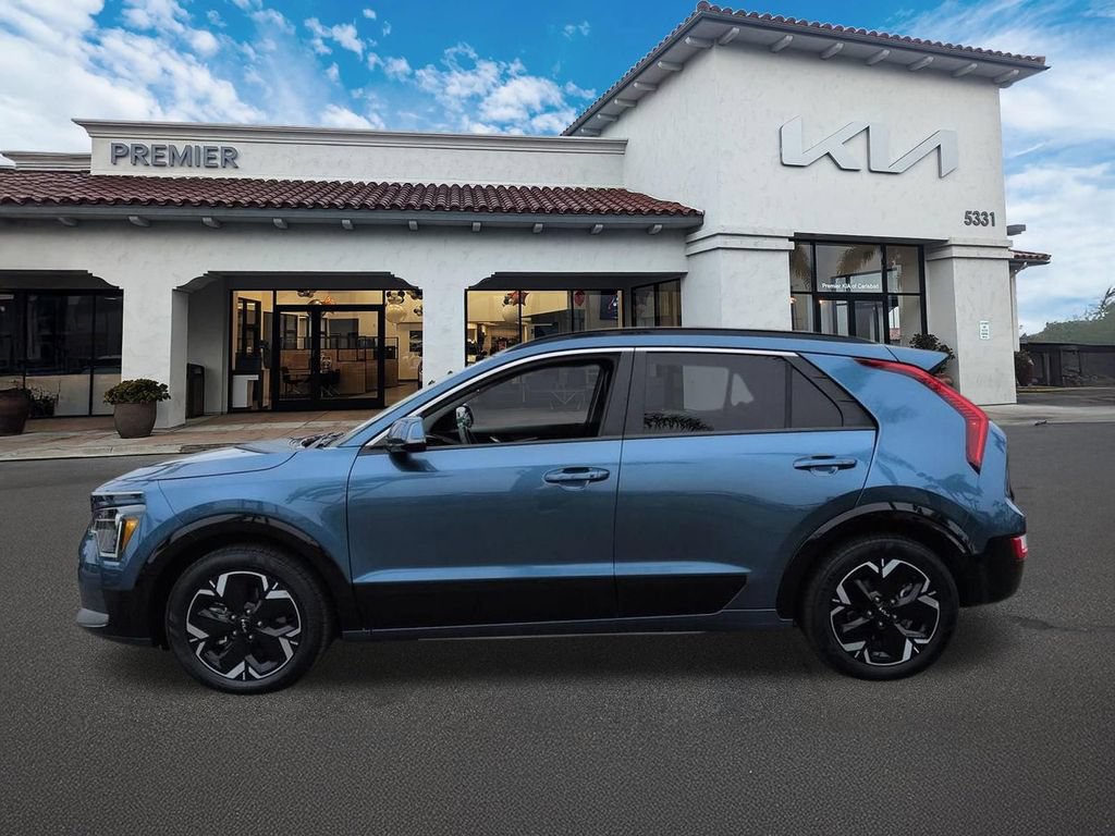 Certified 2023 Kia Niro Wind FWD image 5