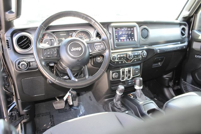 Used 2022 Jeep Wrangler Unlimited Sport AWD/4WD image 14