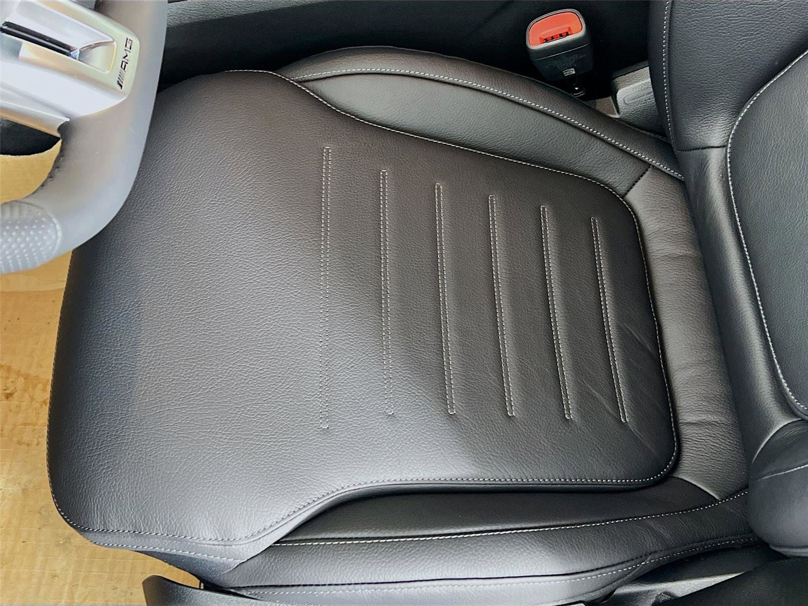 New 2026 Mercedes-Benz GLC 43 AMG 4MATIC Coupe image 21