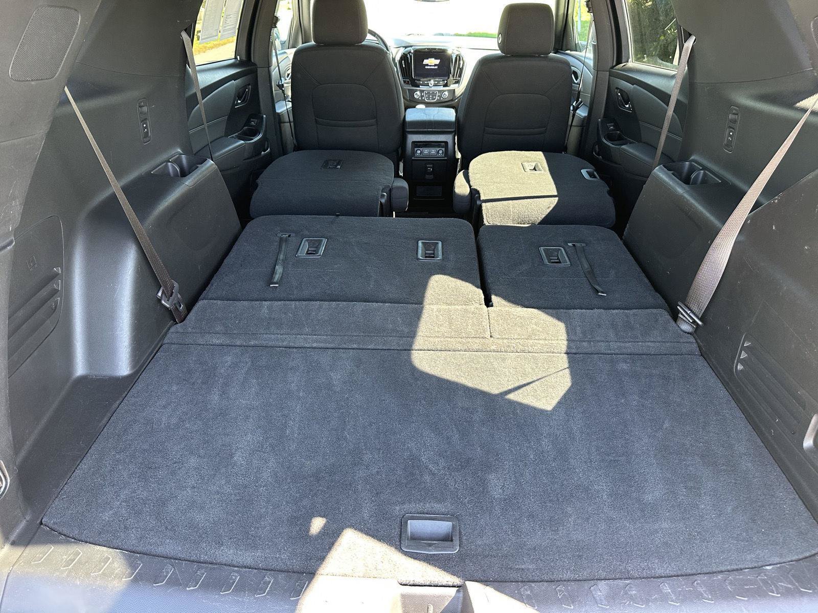 Used 2023 Chevrolet Traverse LT FWD image 20