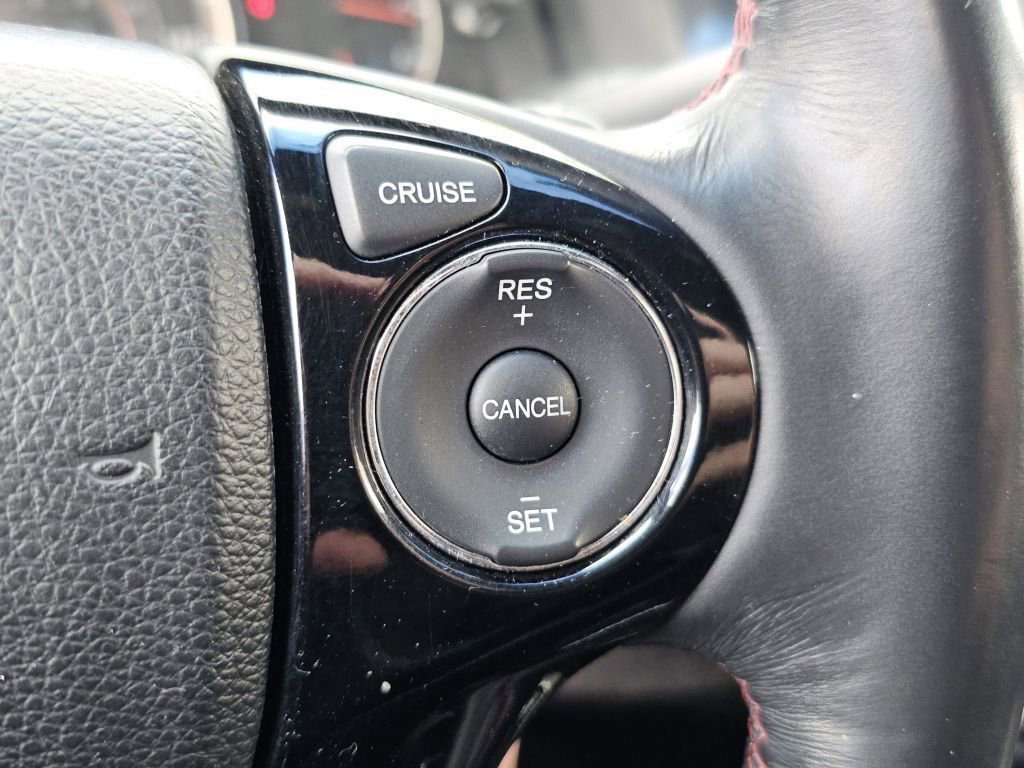 Used 2017 Honda Accord Sport Special Edition image 12