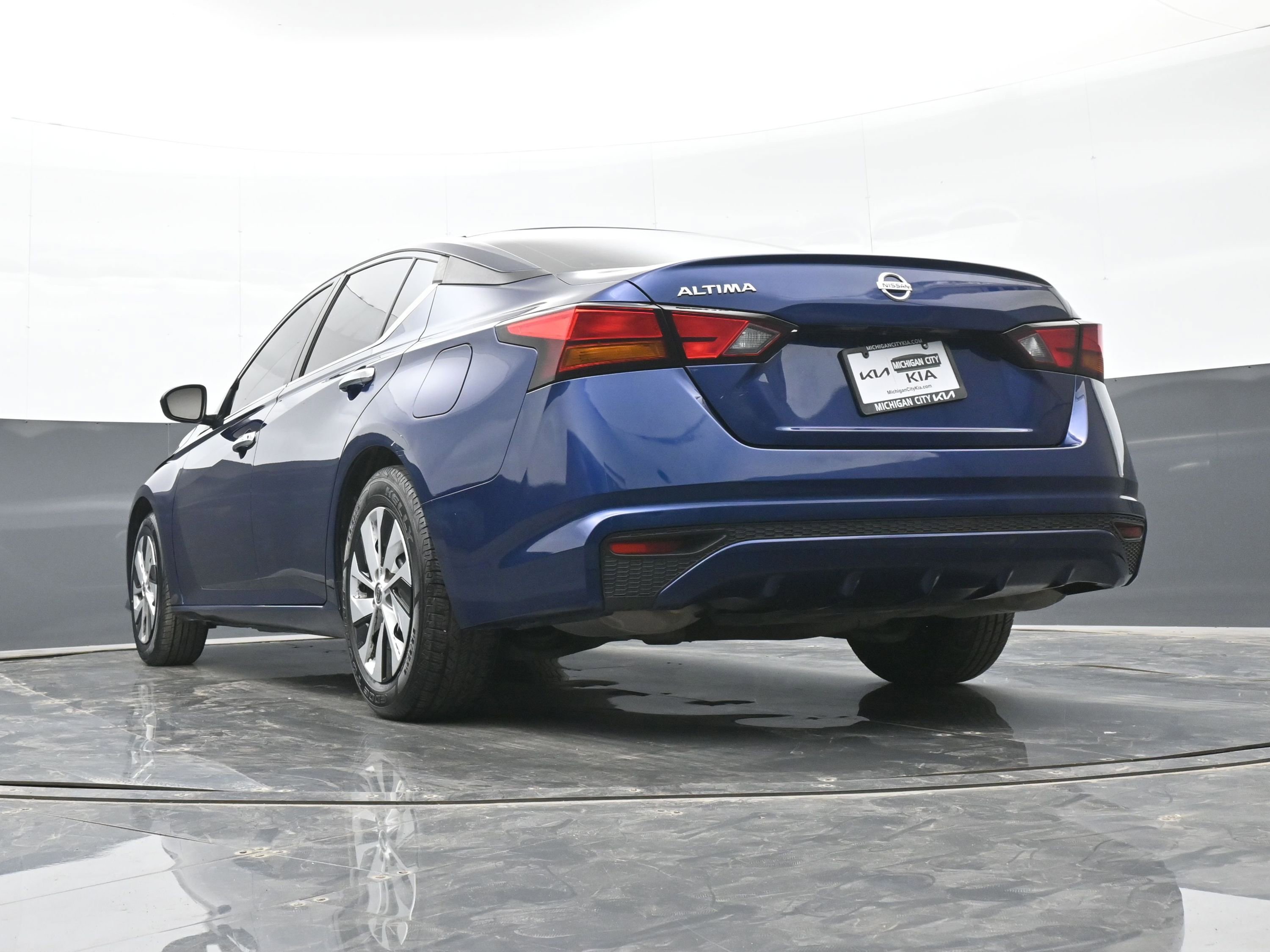 Used 2022 Nissan Altima 2.5 S FWD image 36