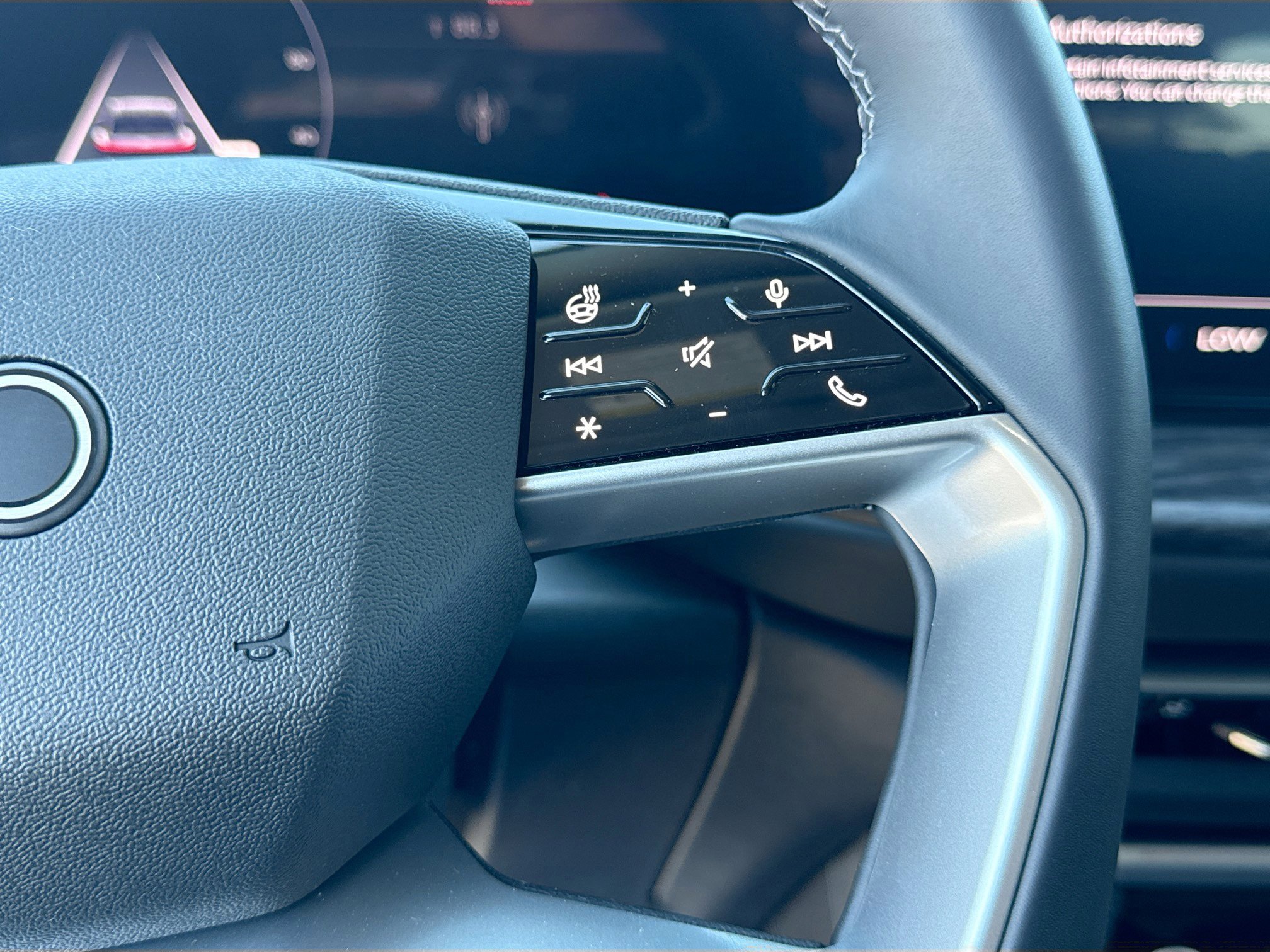 New 2025 Audi Q5 Premium Plus image 37