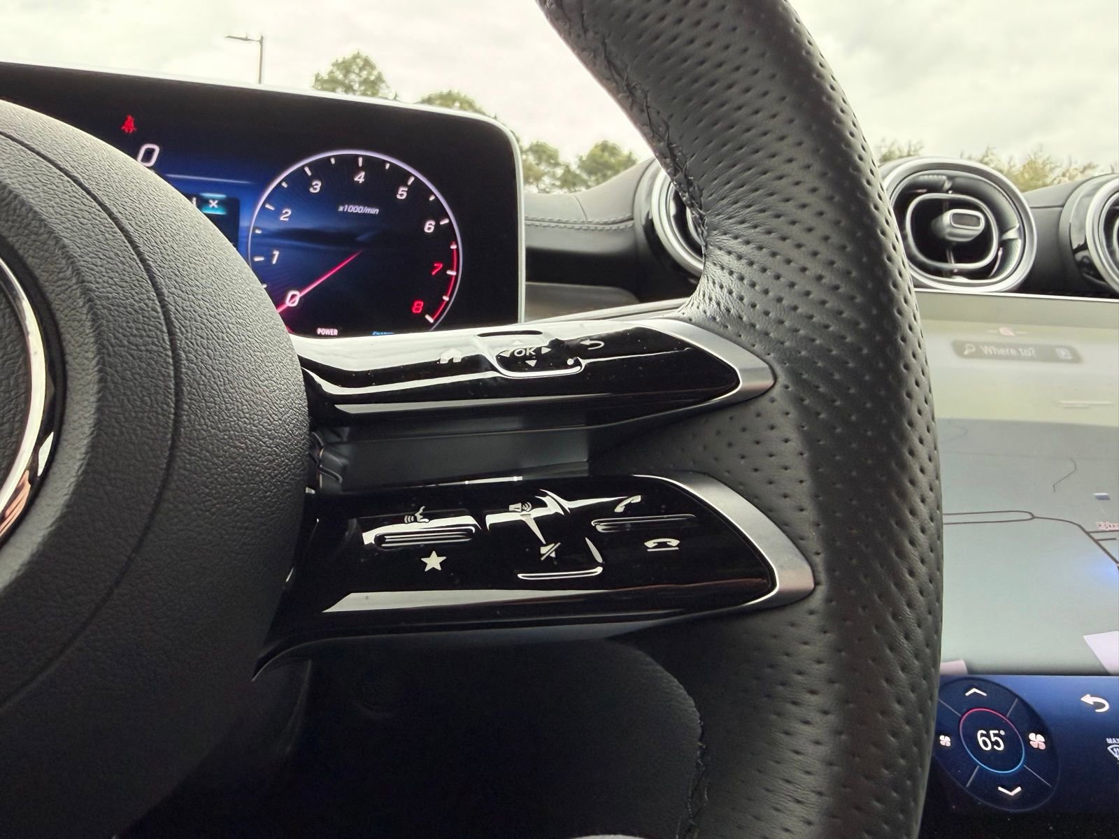 Certified 2024 Mercedes-Benz CLE 300 4MATIC Coupe image 20