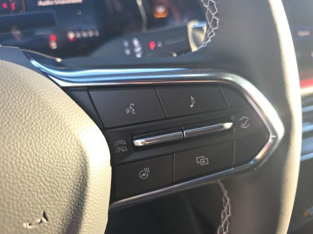 New 2026 Chevrolet Traverse Z71 w/ Enhanced Driving Package image 17