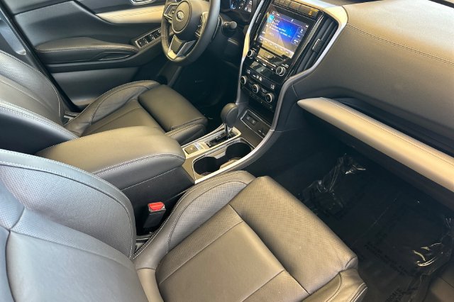 Used 2020 Subaru Ascent Limited w/ Technology Package AWD/4WD image 19
