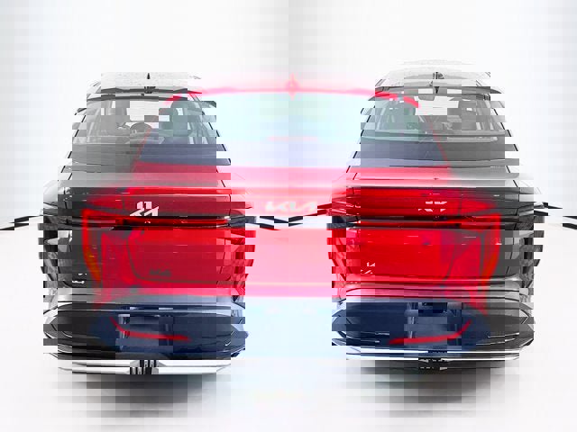 Certified 2025 Kia K4 LXS image 6