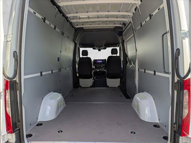 New 2026 Mercedes-Benz Sprinter 2500 image 14