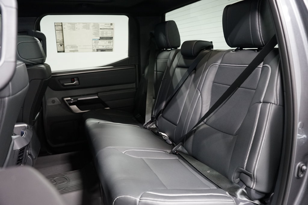 New 2026 Toyota Tundra Limited AWD/4WD image 31