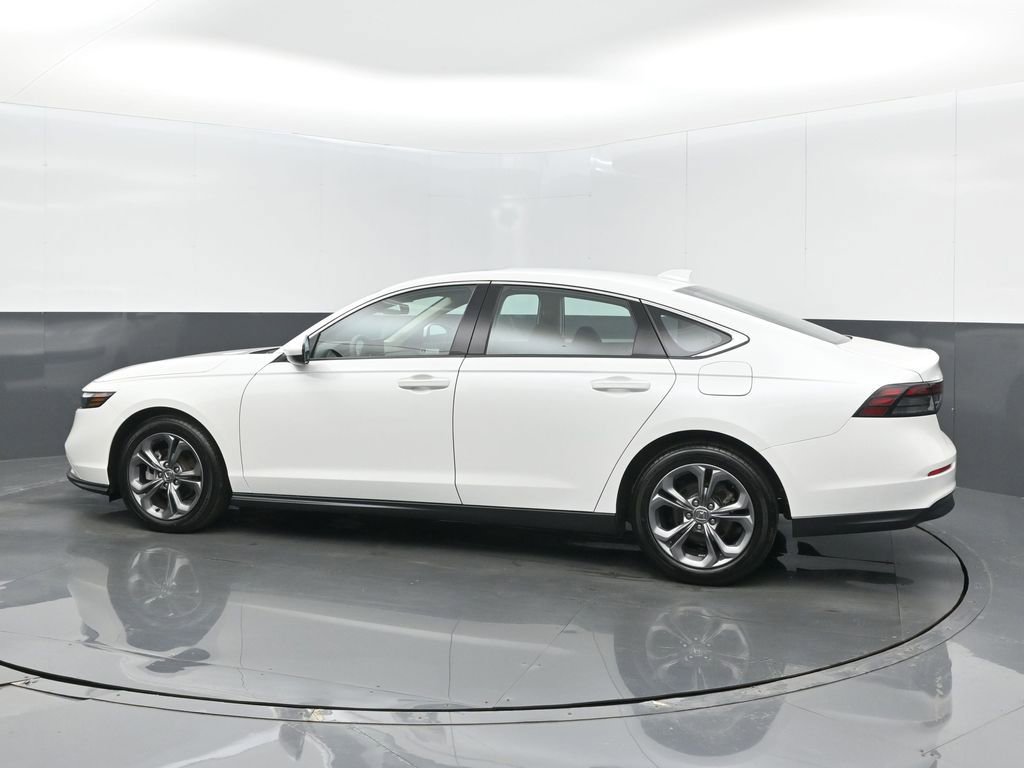 Certified 2024 Honda Accord EX image 13