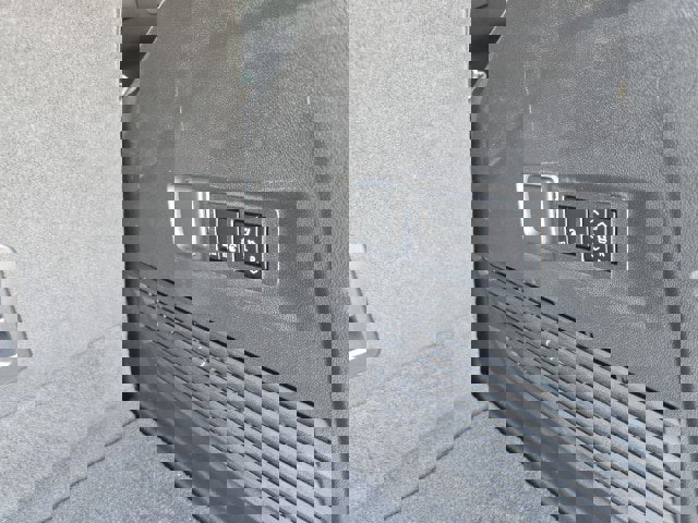 Used 2022 Chevrolet Tahoe RST w/ Luxury Package image 13