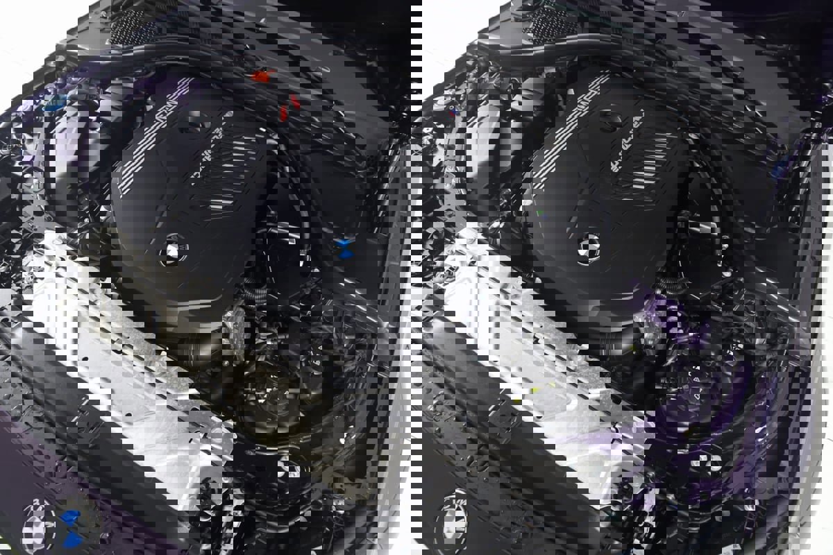 Used 2025 BMW M240i Coupe image 23