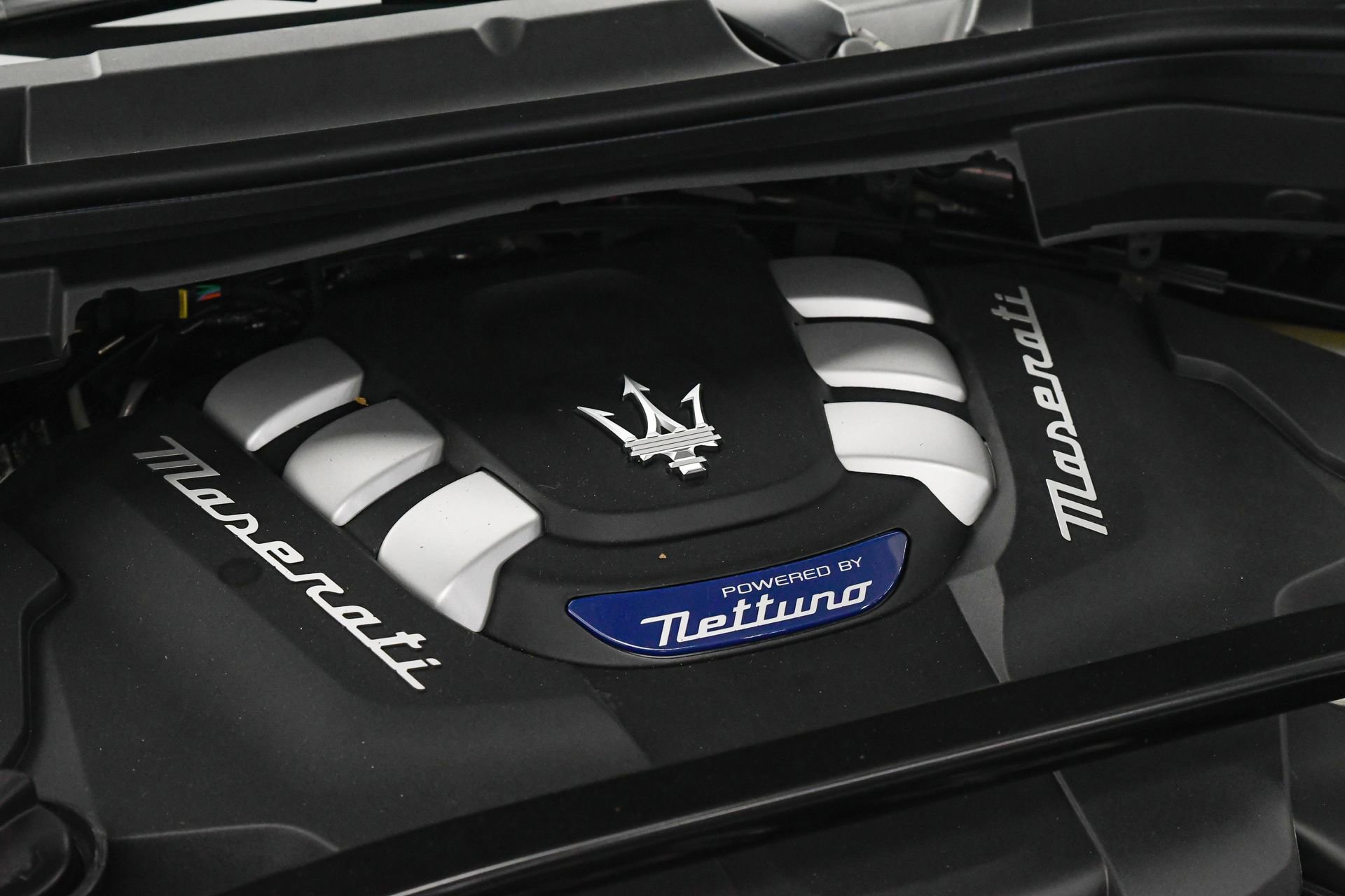 New 2025 Maserati Grecale Trofeo image 31