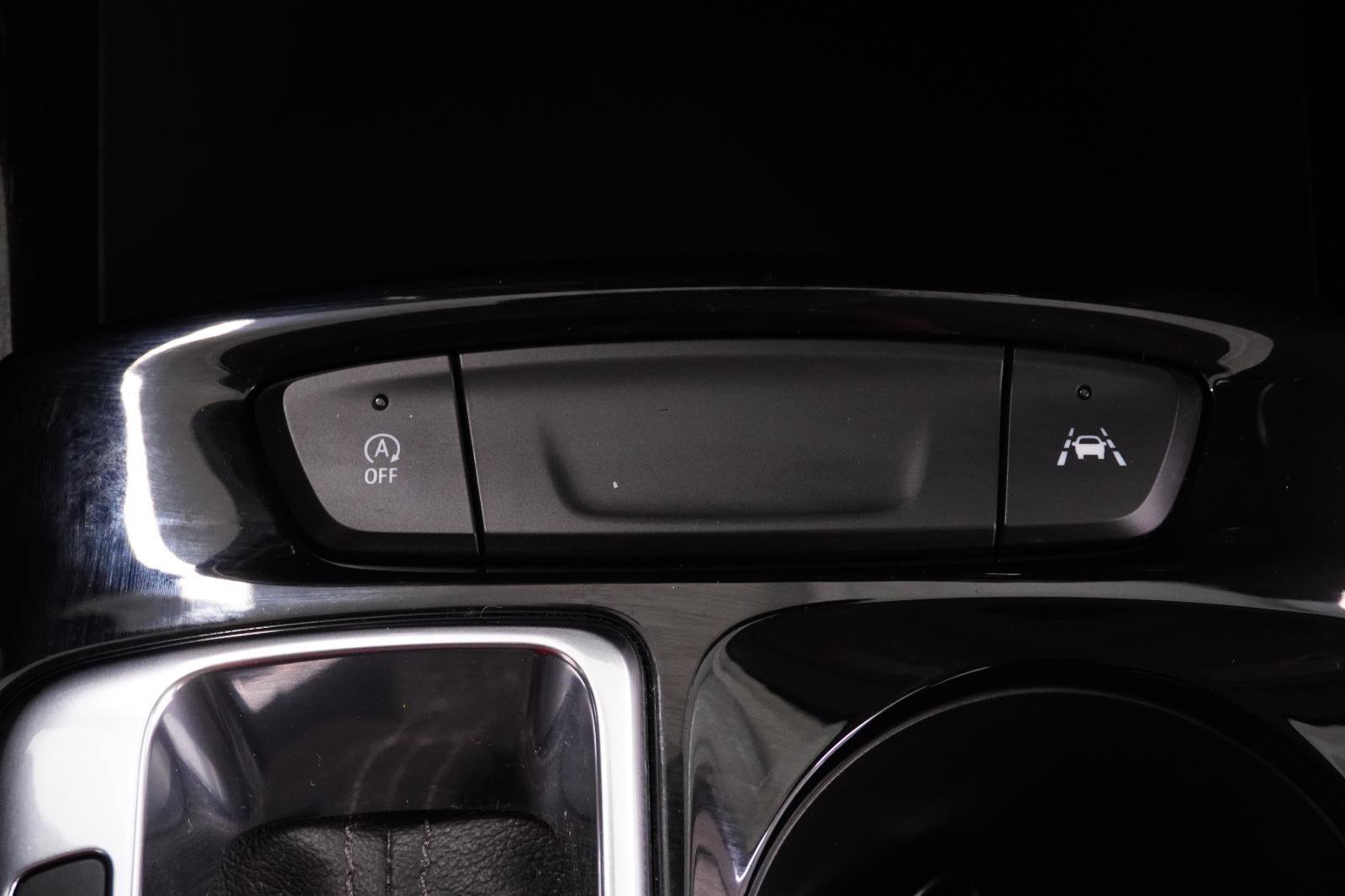 Used 2025 Chevrolet Trax LT w/ Driver Confidence Package image 27