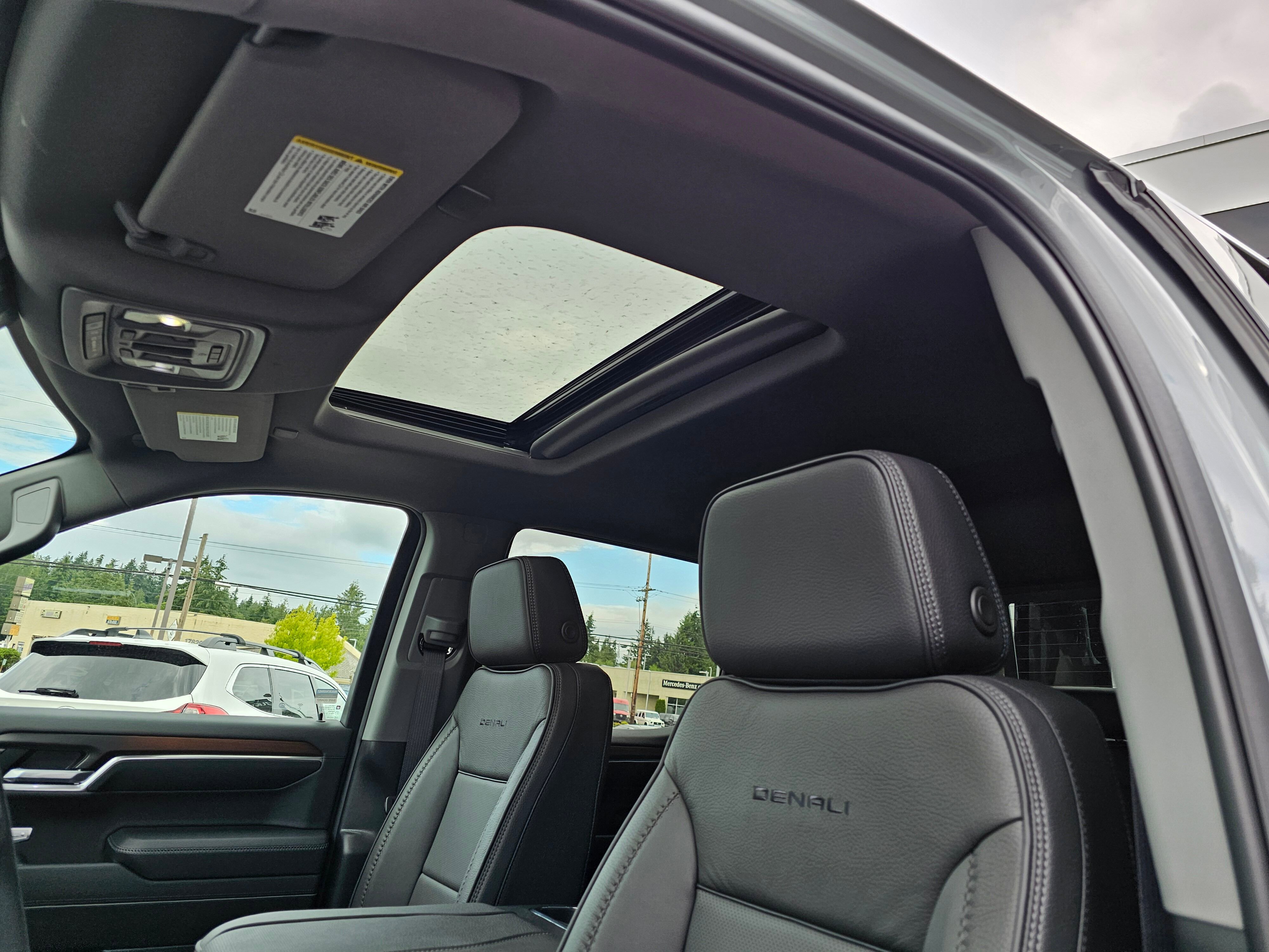 New 2024 GMC Sierra 1500 Denali AWD/4WD image 25