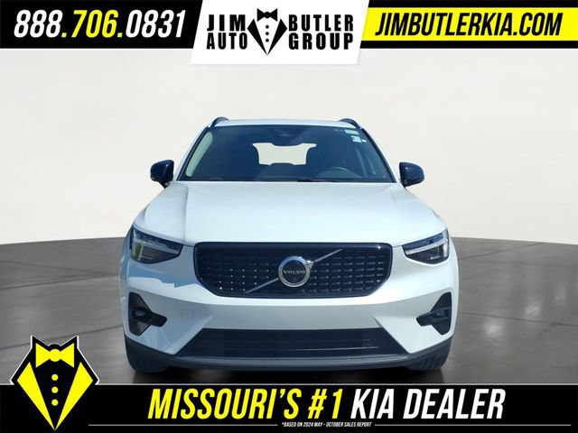 Used 2026 Volvo XC40 B5 Plus AWD/4WD image 24