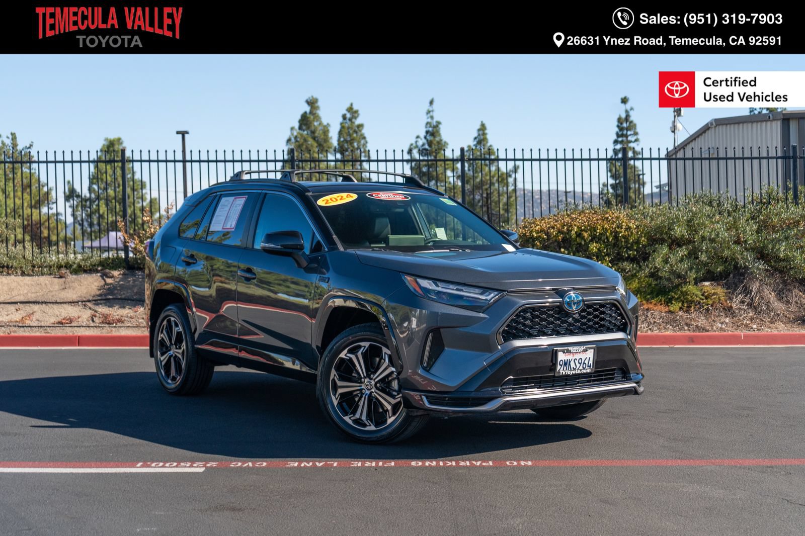 Certified 2024 Toyota RAV4 XSE w/ Weather Package AWD/4WD image 1