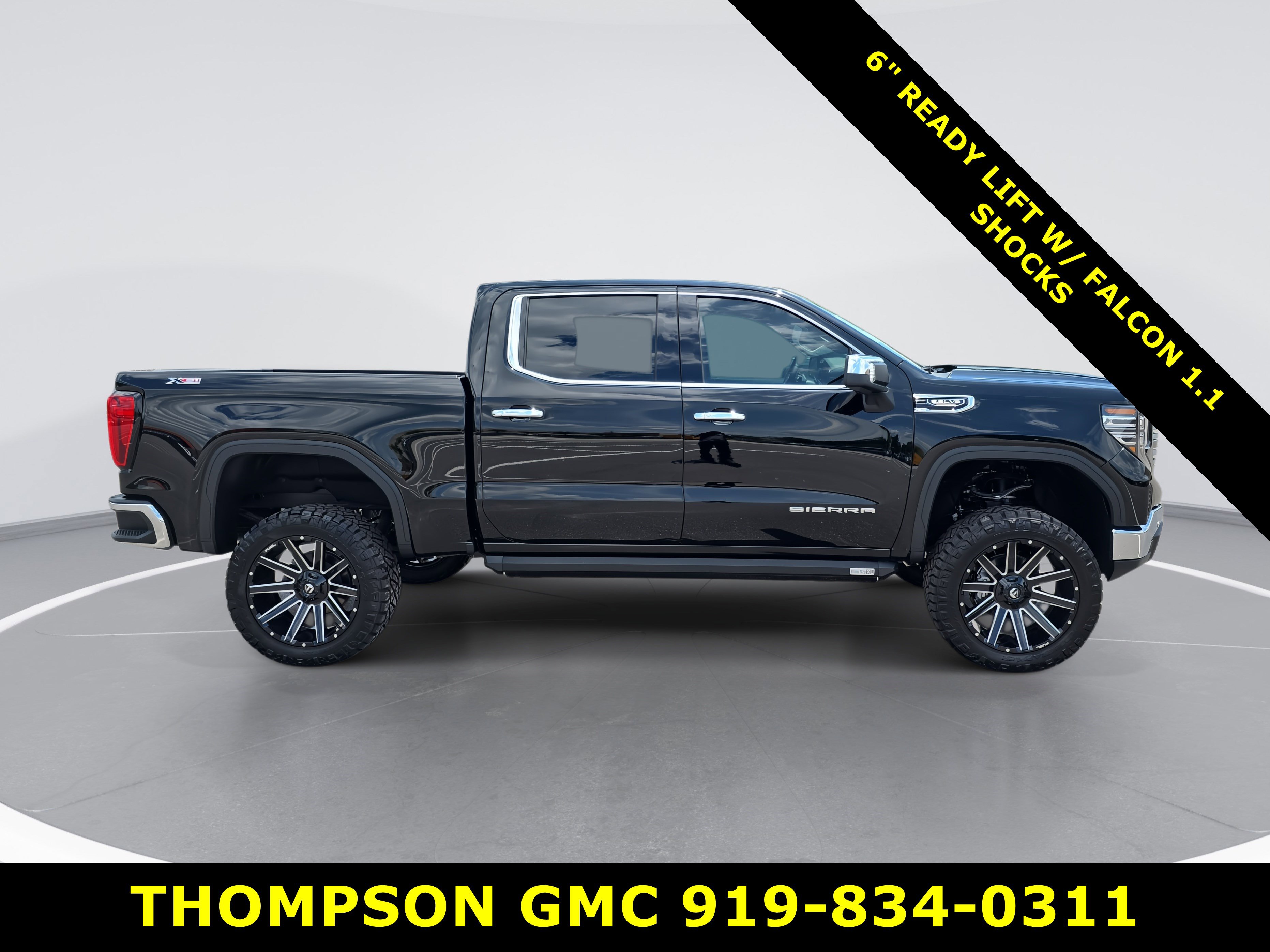 New 2024 GMC Sierra 1500 SLT w/ SLT Premium Package image 3