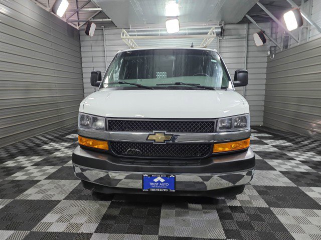 Used 2021 Chevrolet Express 2500 w/ Driver Convenience Package image 4