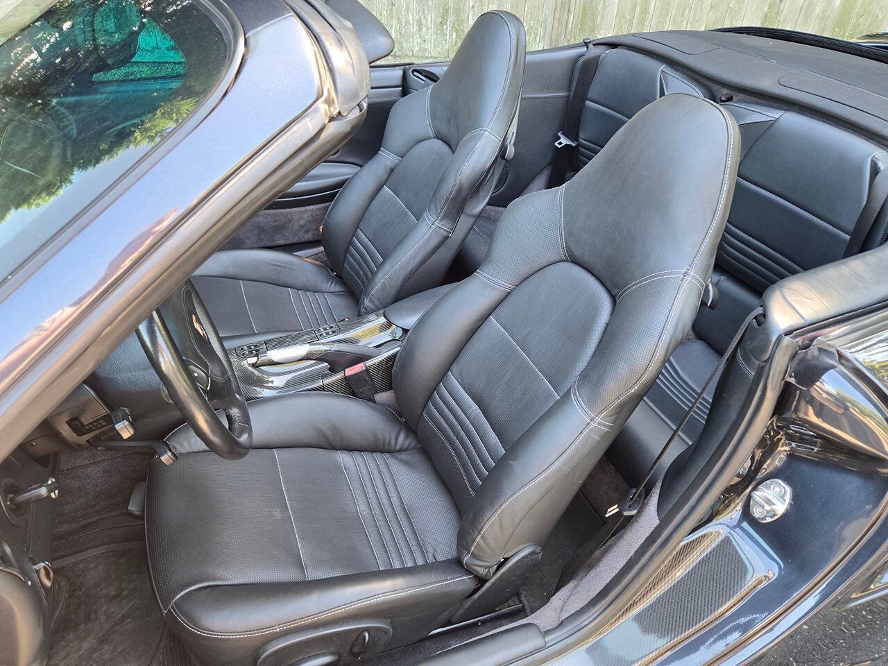 Used 2004 Porsche 911 Turbo AWD/4WD image 15