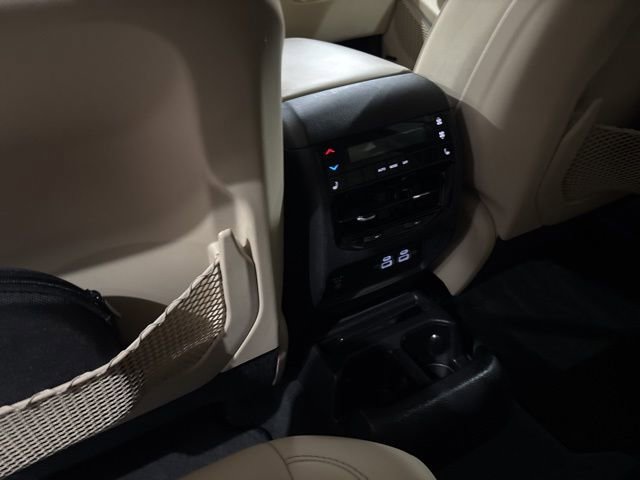 Used 2022 Jeep Grand Cherokee L Limited w/ Luxury Tech Group II image 29