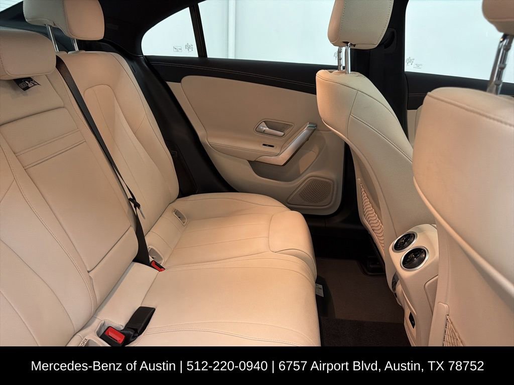 Used 2023 Mercedes-Benz CLA 250 image 28