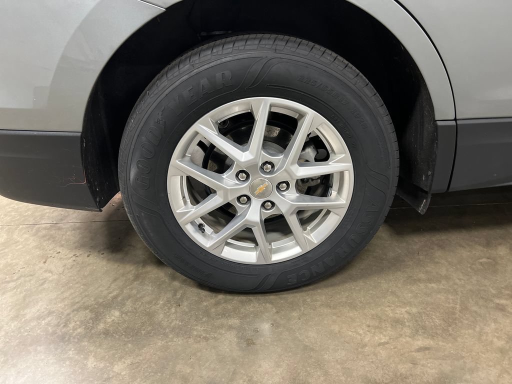 Certified 2023 Chevrolet Equinox LT AWD/4WD image 10