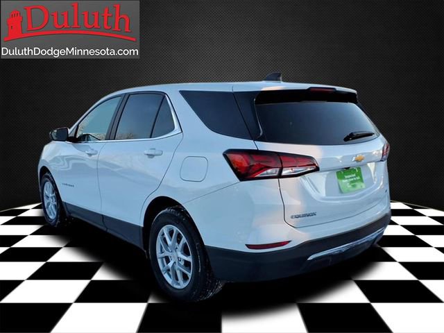 Used 2024 Chevrolet Equinox LT FWD image 3