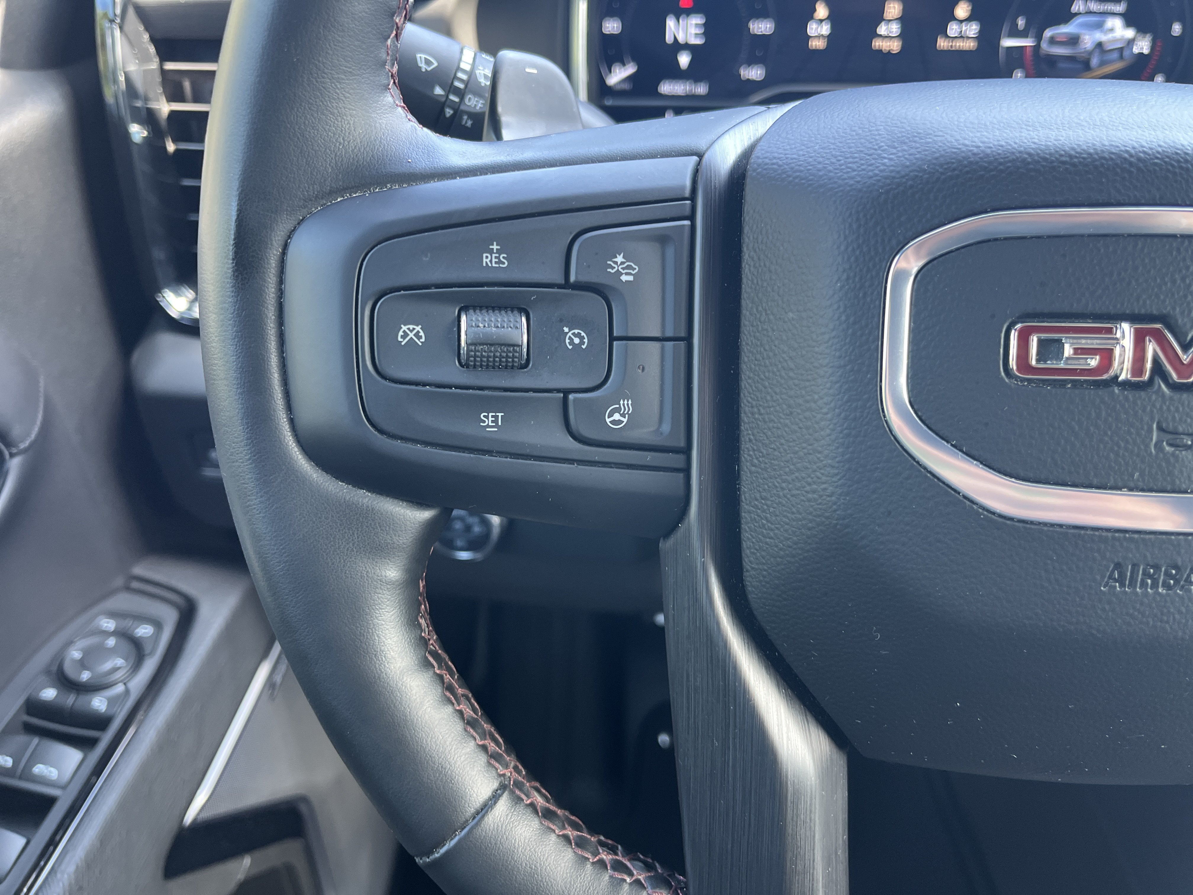 Used 2024 GMC Sierra 1500 AT4X AWD/4WD image 21