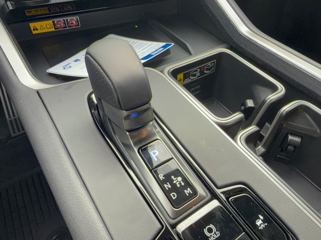 New 2026 Lexus TX 500h AWD image 24
