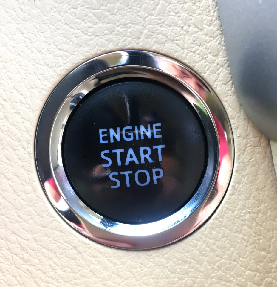 Used 2017 Toyota Highlander XLE image 32