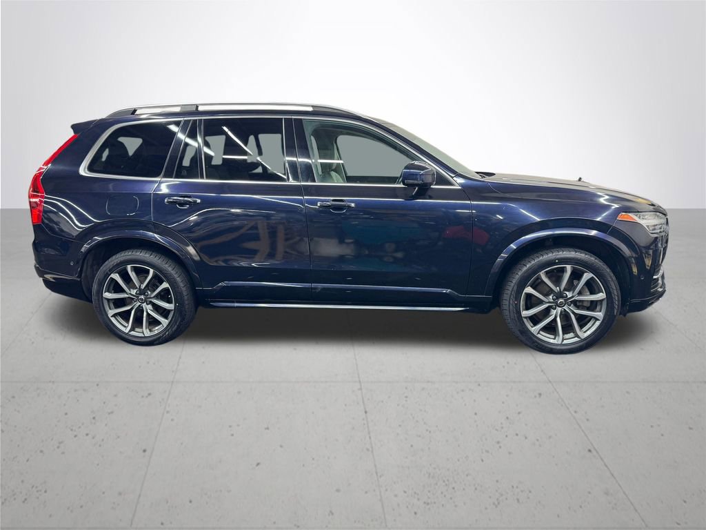 Used 2019 Volvo XC90 T5 Momentum w/ Advanced Package AWD/4WD image 8
